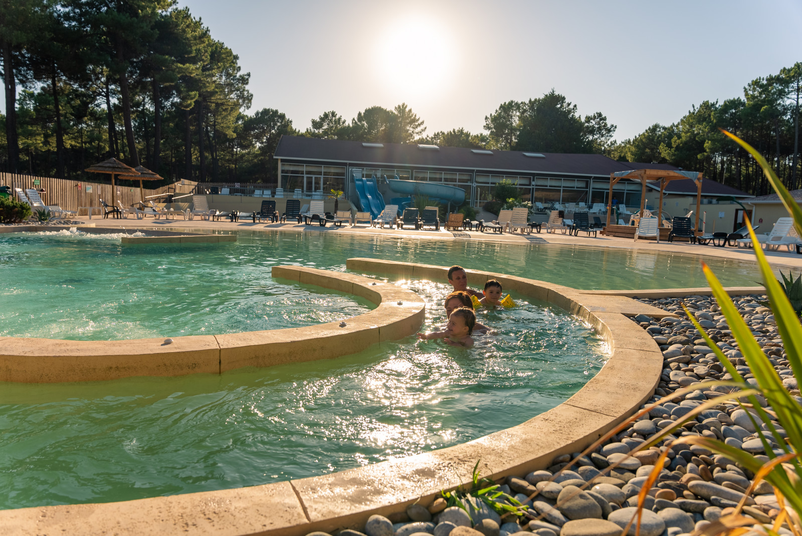 piscinas del centro naturista - Camping naturista Euronat