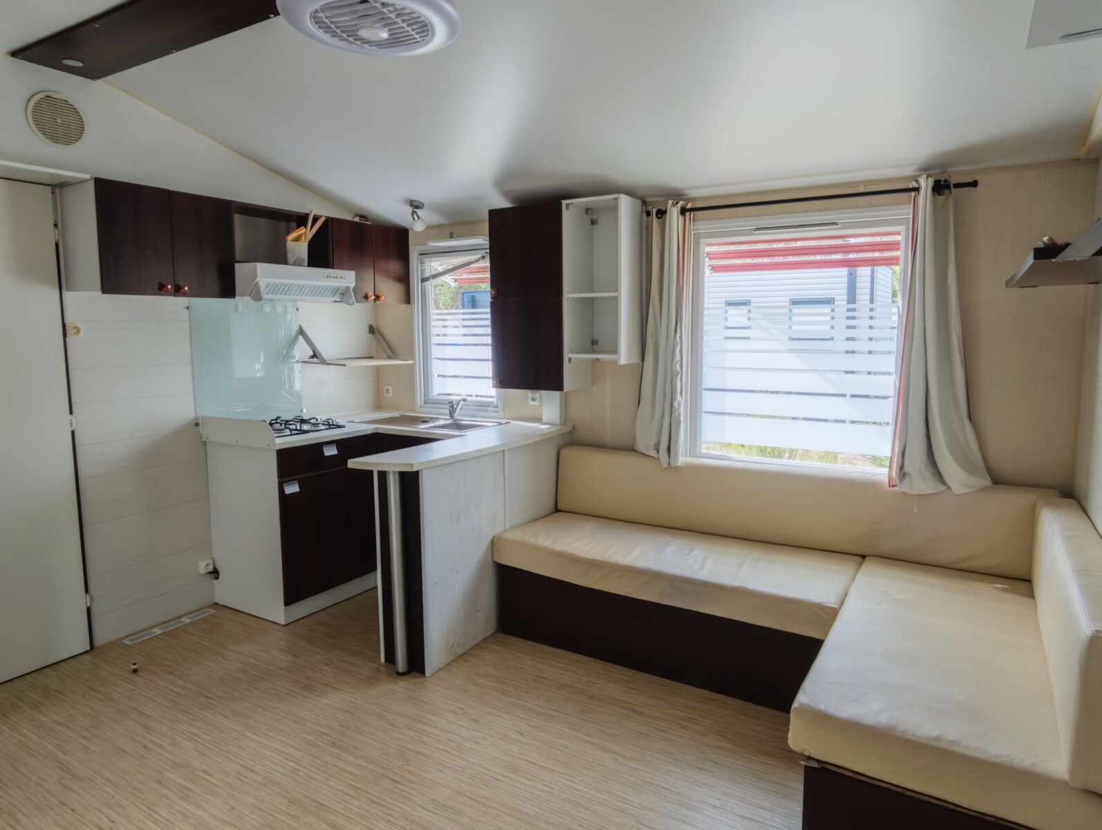 Euronatimmo - 6 Albizzias - cuisine